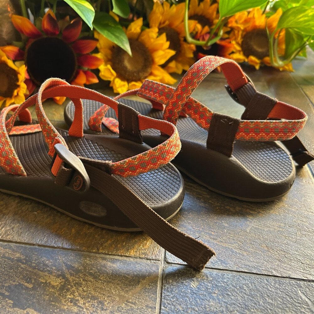 Chaco Women’s Z2 Yampa Aztec Print Hiking Sport Sandal - Picture 5 of 11